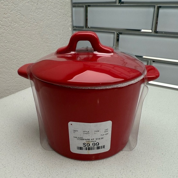 Rae Dunn Red Mini Lidded Pot Glazed Ceramic XOXO Valentine's Day - Picture 3 of 10
